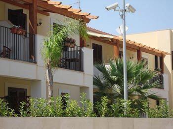 Apartahotel Casa Del Mar